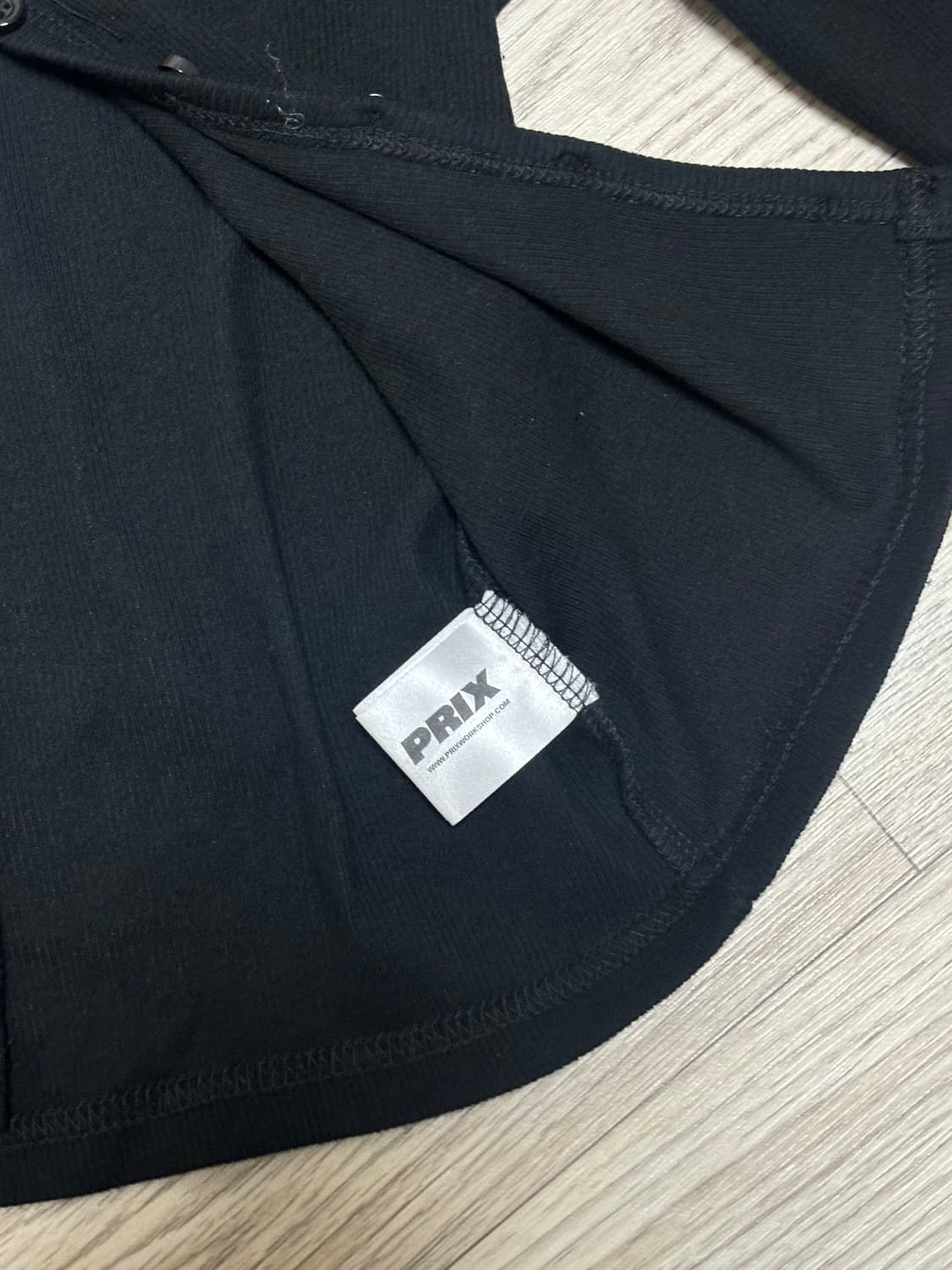 프릭스 탑 COLONEL HENLEY TOP BLACK 상품이미지5