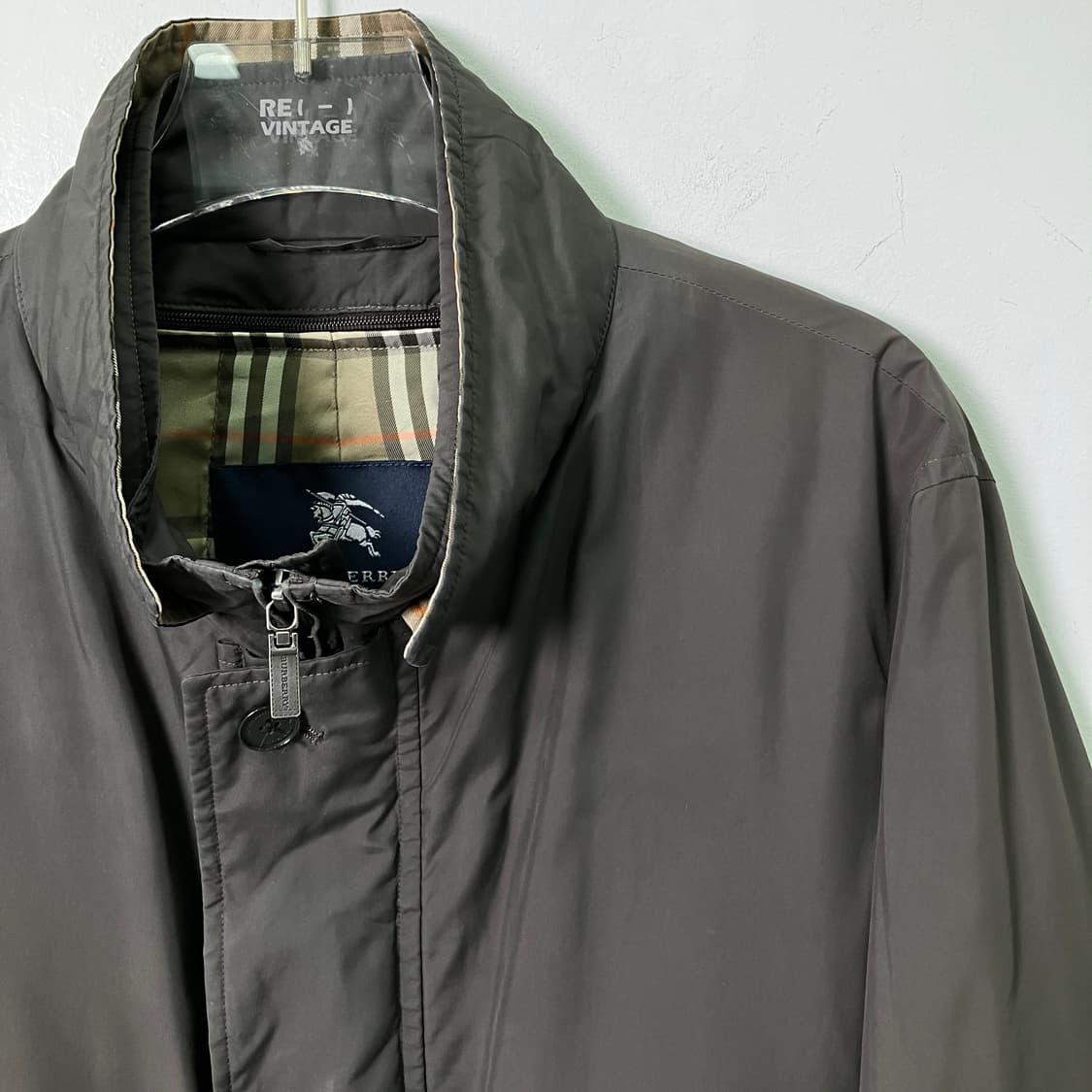 버버리 카키 나일론 라이너 자켓 S 상품이미지4