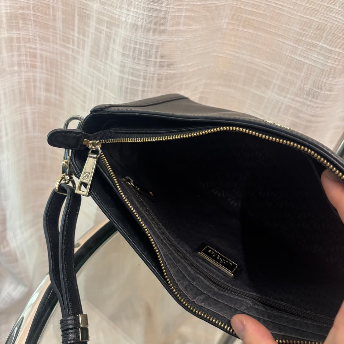 정품 루이까또즈 크로스백     상품이미지8