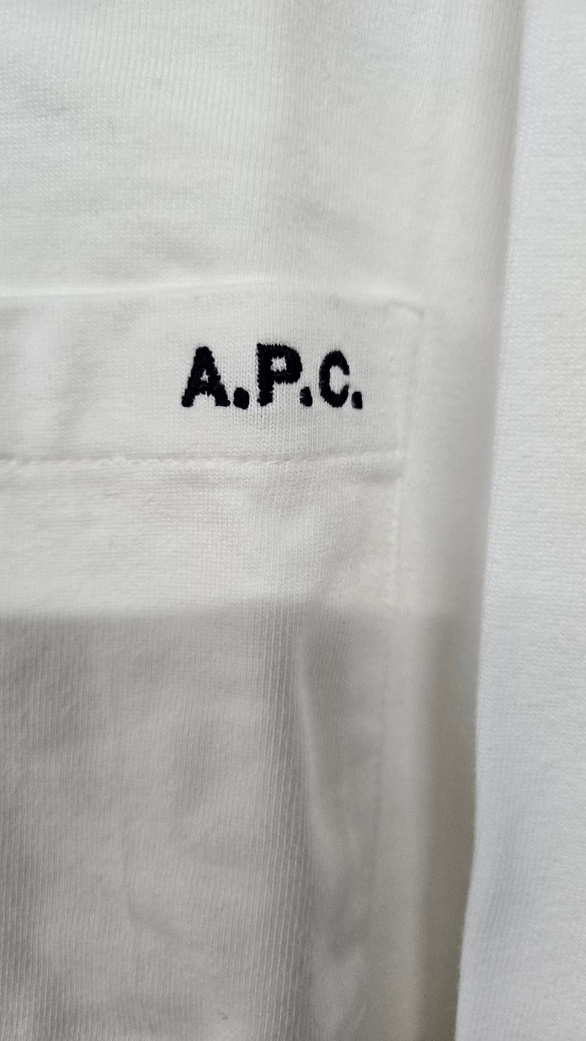 A.P.C.아페쎄 화이트티셔츠 상품이미지3