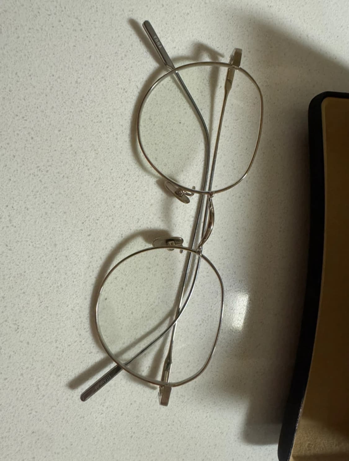 젠틀몬스터 요나 02 상품이미지2