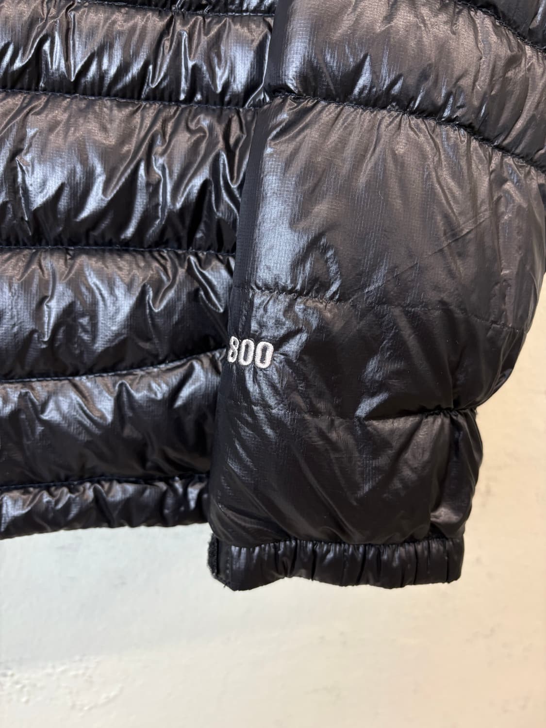 노스페이스 써밋시리즈 800 구스다운 경량패딩 블랙 상품이미지5
