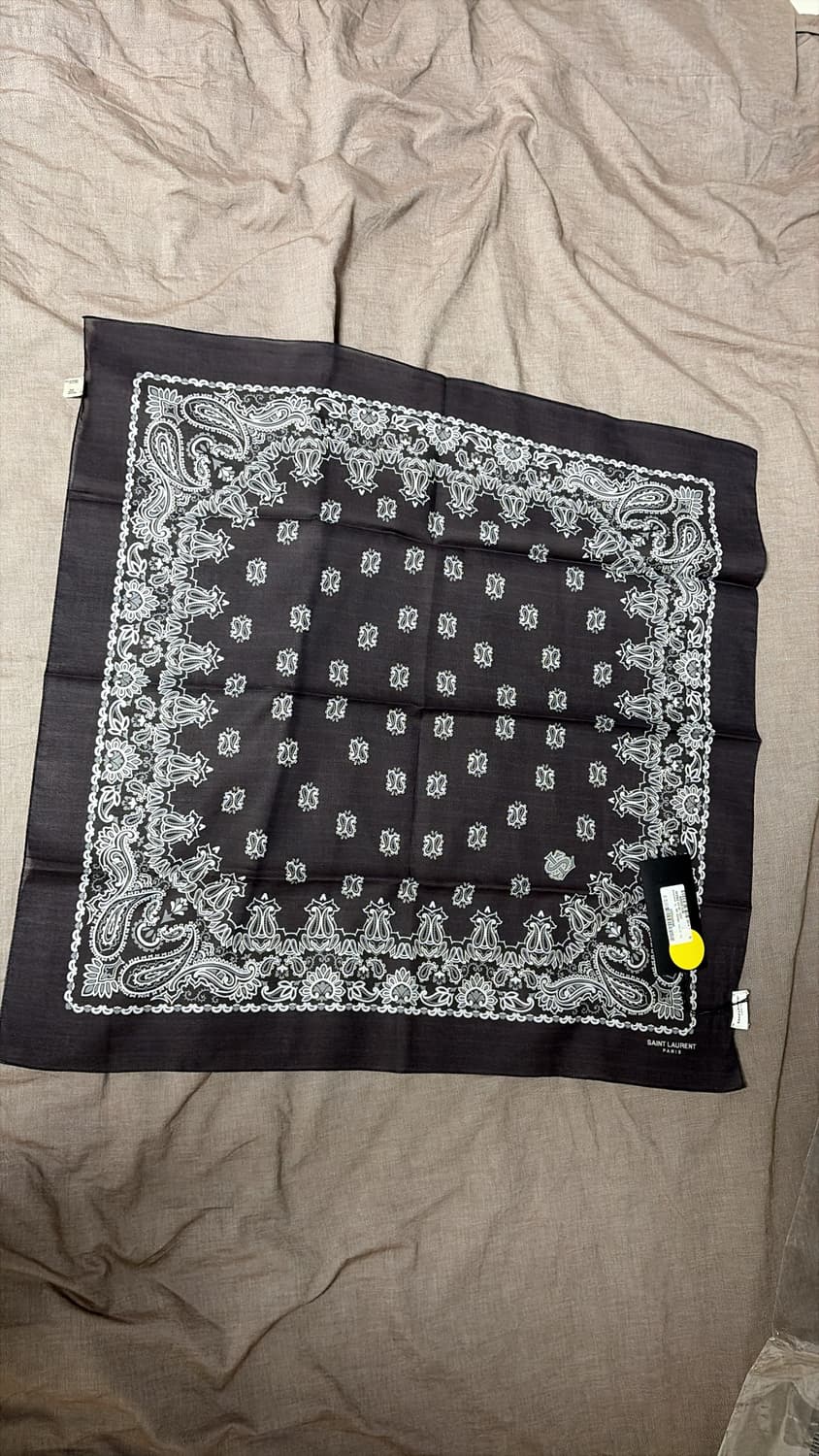 생로랑 반다나 스카프 새상품 상품이미지1