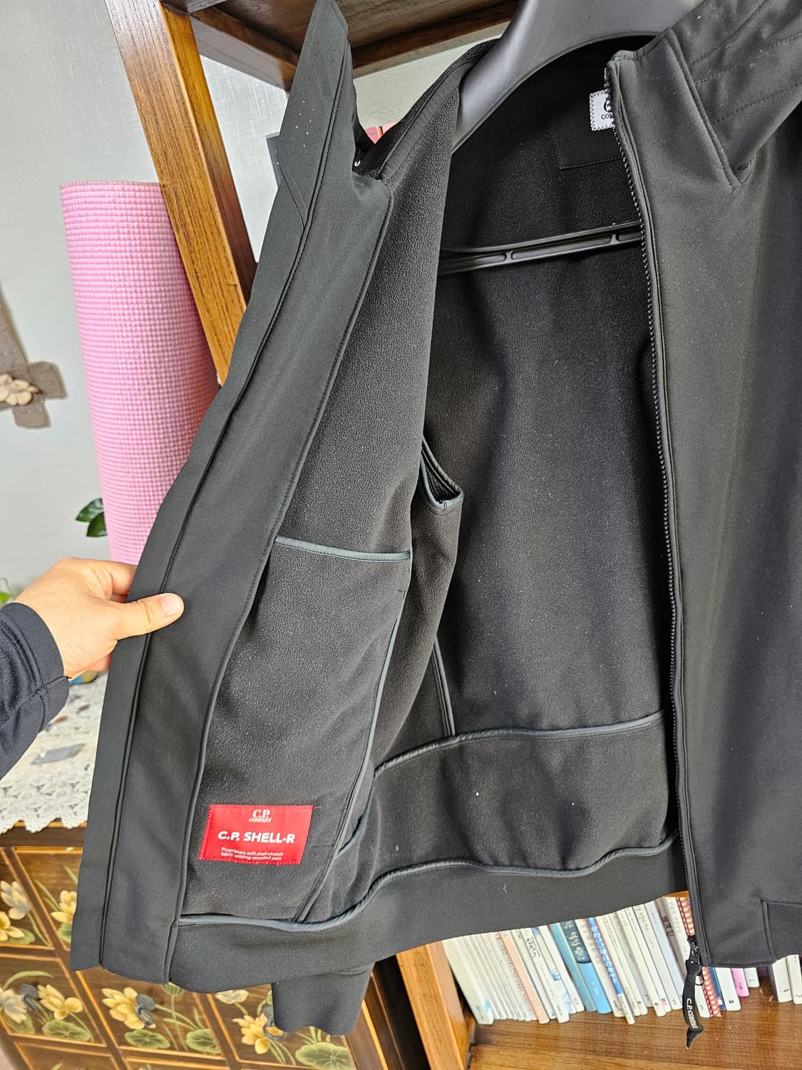 씨피컴퍼니(안에 기모)CP컴퍼니 SHELL-R 후드 블랙 L 자켓  점퍼 상품이미지5