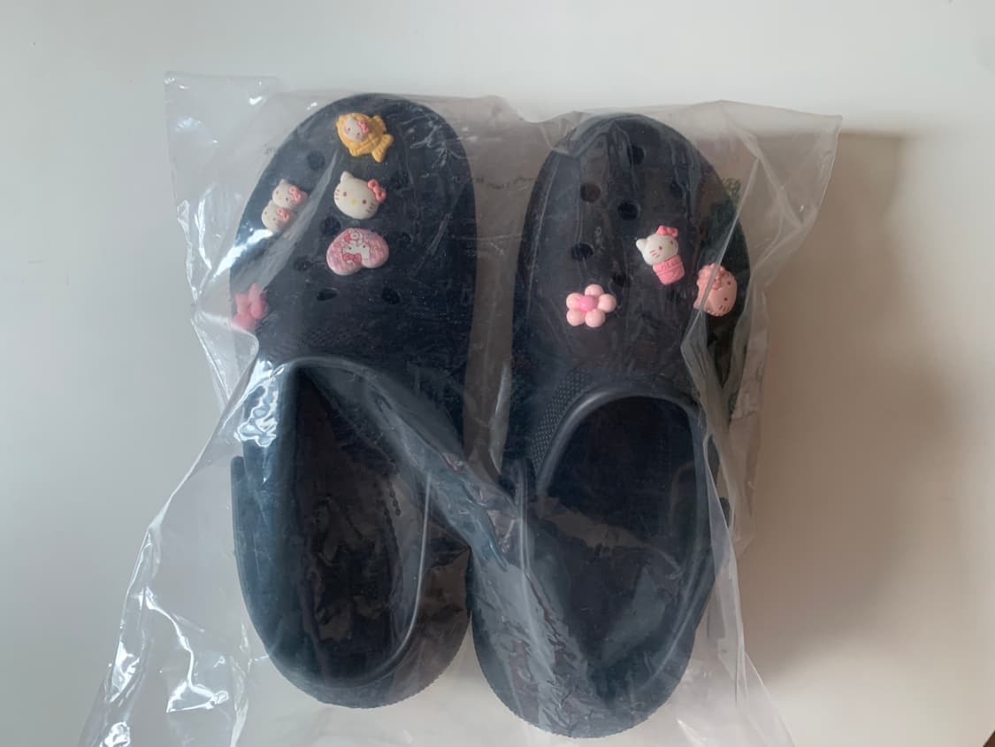 Crocs Classic Crush Clog Black 상품이미지3