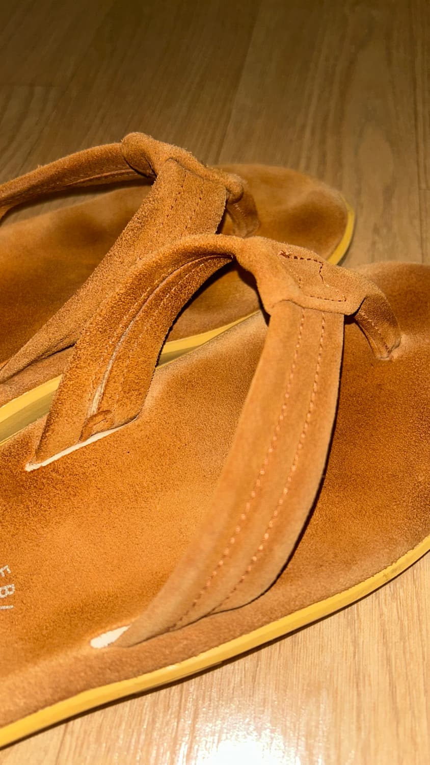 코모레비뮤지엄 스웨이드 쪼리 브라운 240~245 상품이미지3