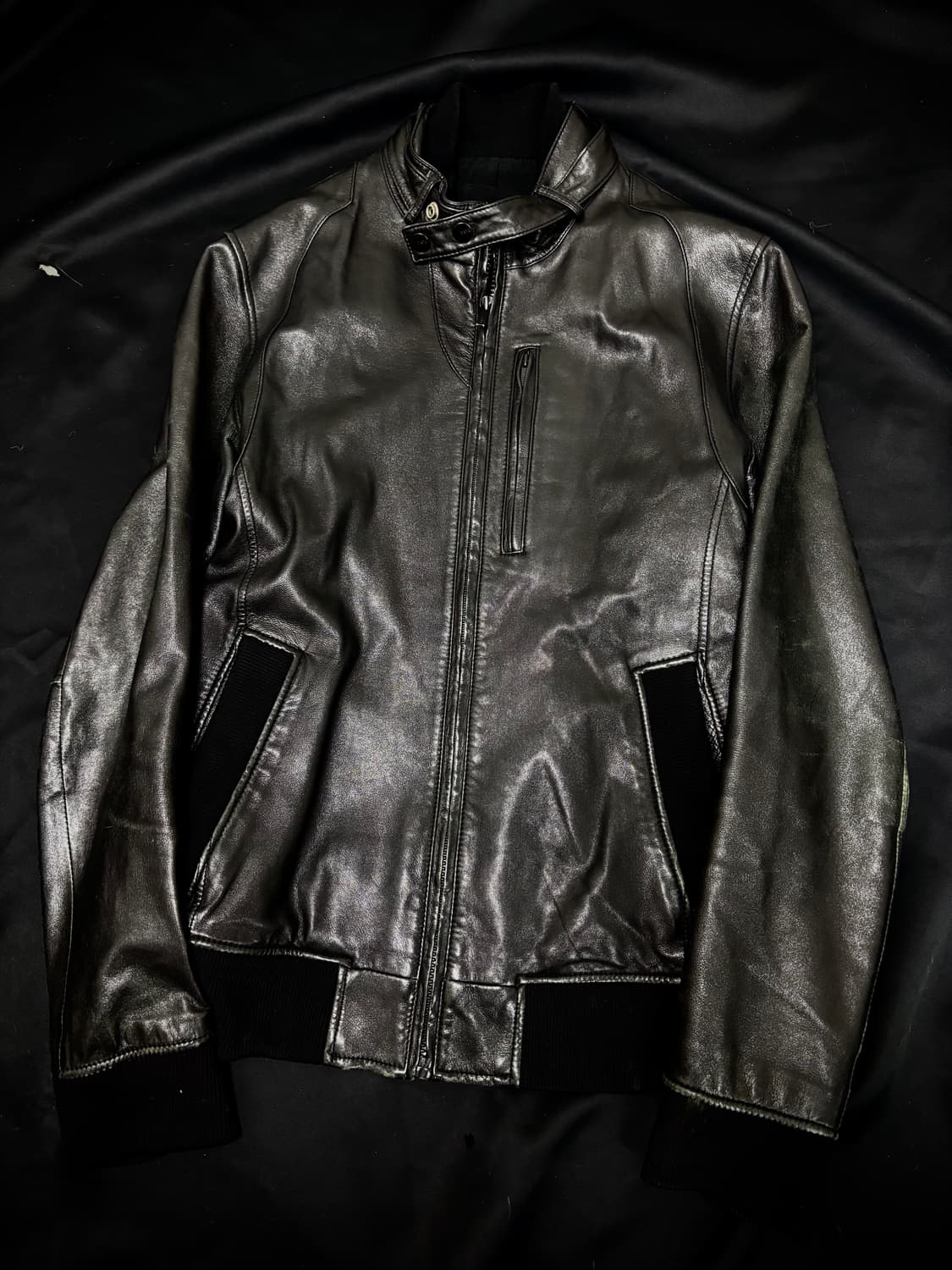 [Leather]Tate Neck Button Leather Chic J 상품이미지2