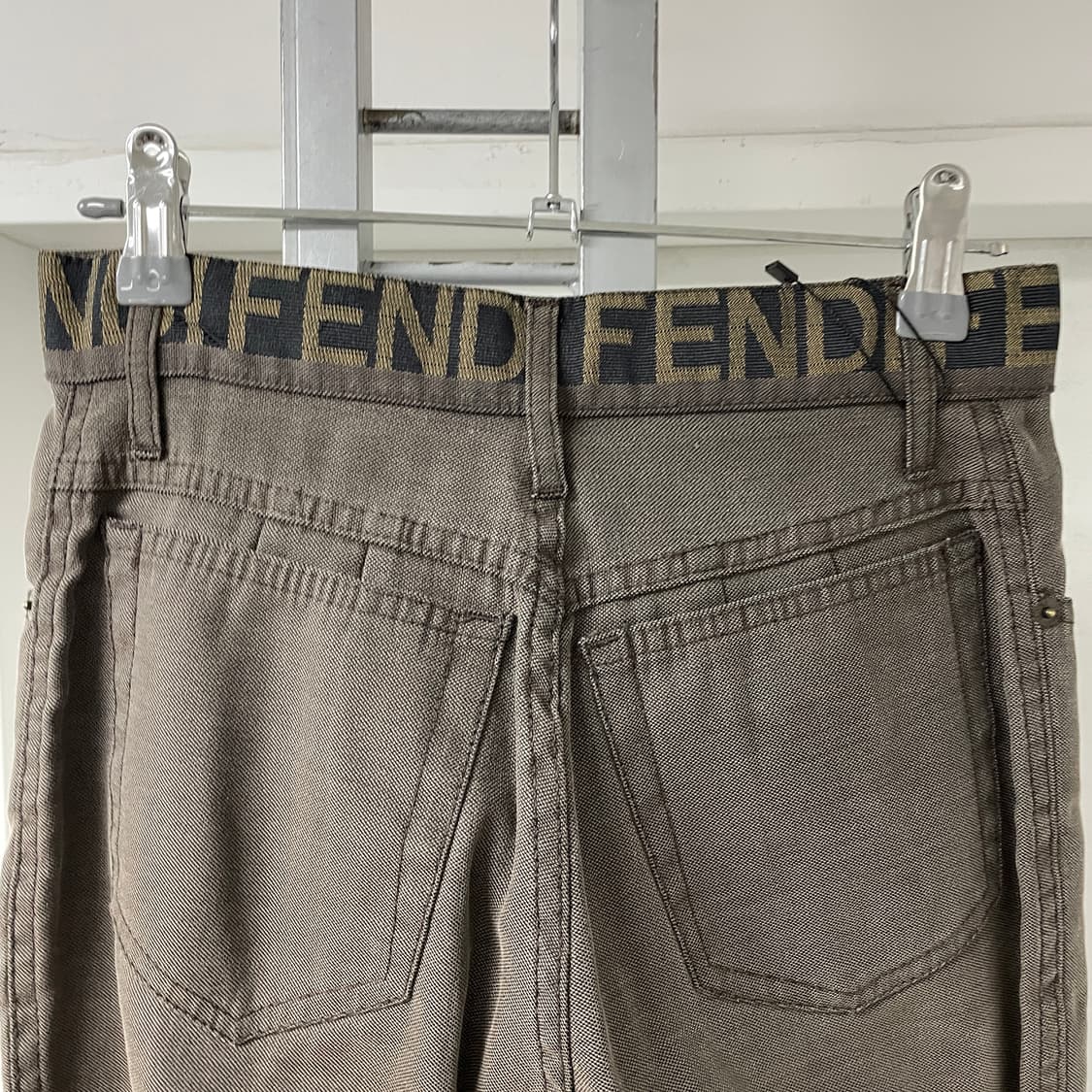 펜디 주카 로고 팬츠 42(W) 상품이미지6