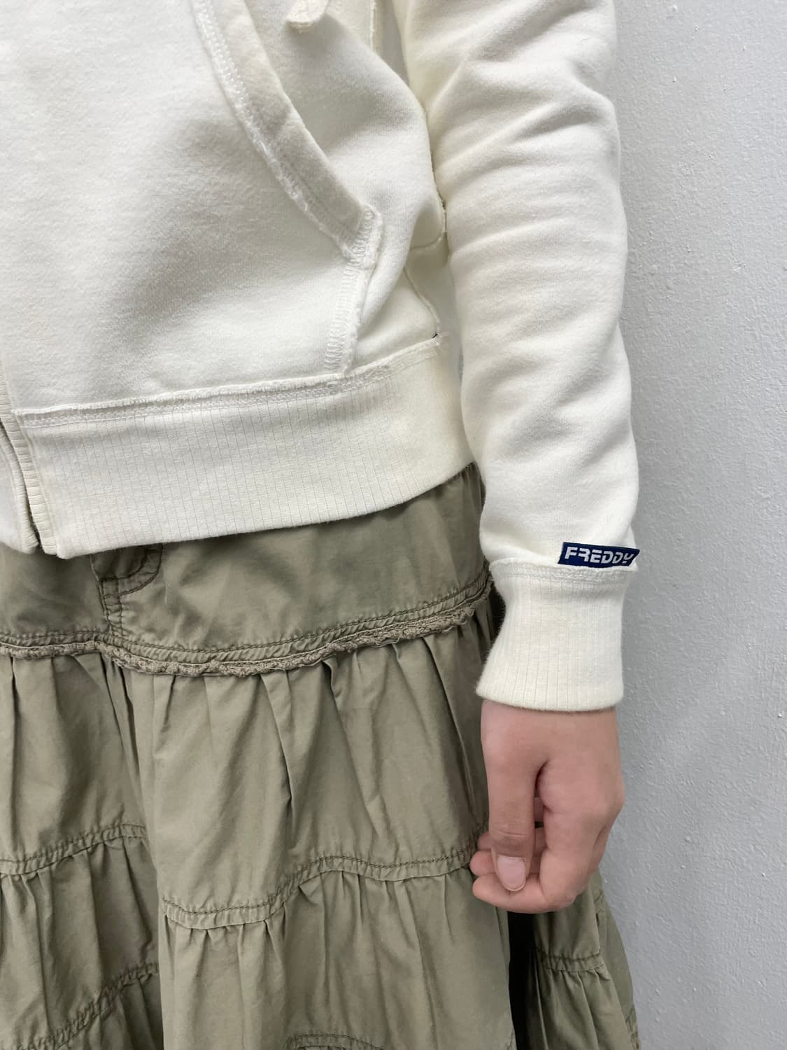 프레디 레터링 자수 후드집업 상품이미지3