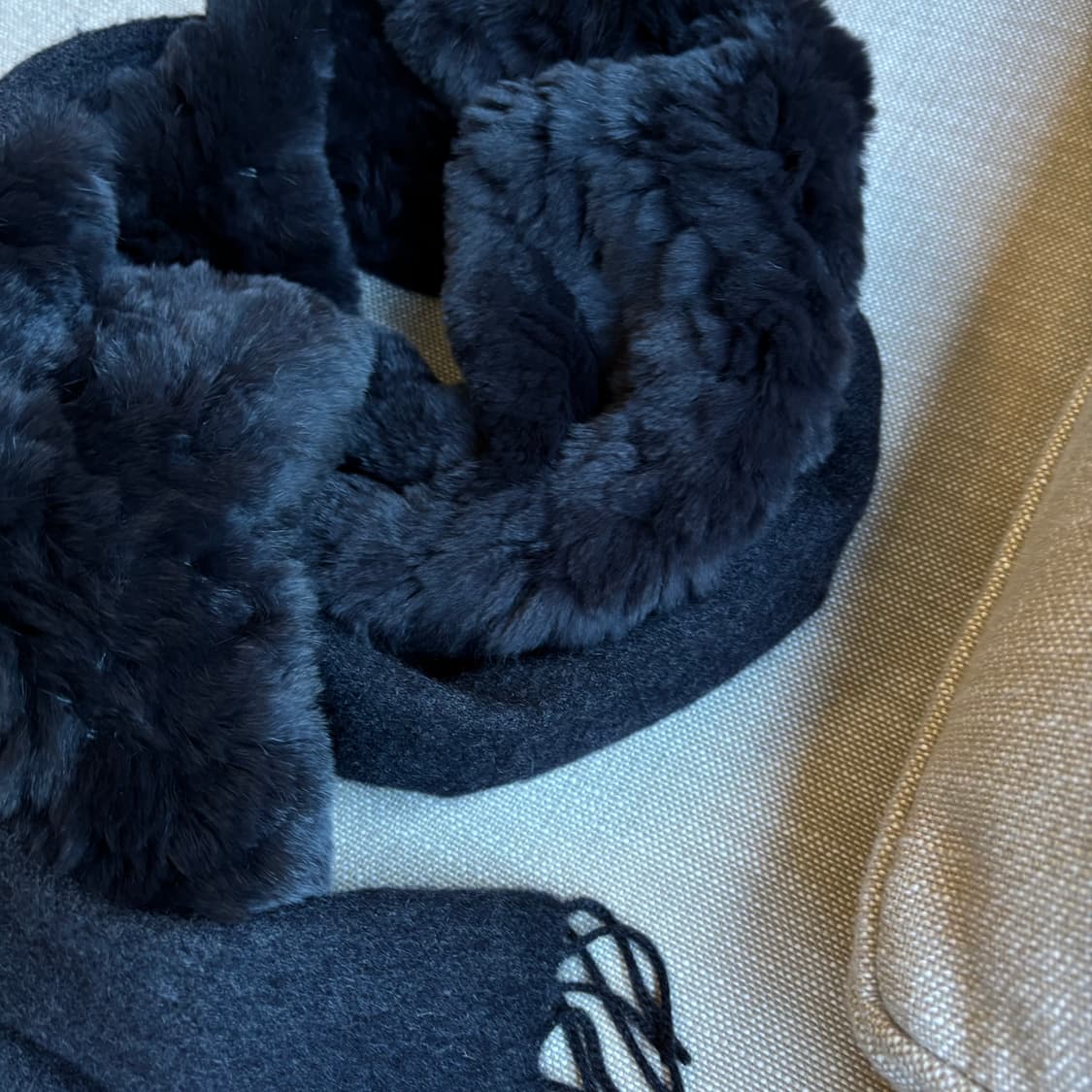 스테파노 필라티 이탈리아 캐시미어 100 숄 리얼 퍼 트리밍 상품이미지8