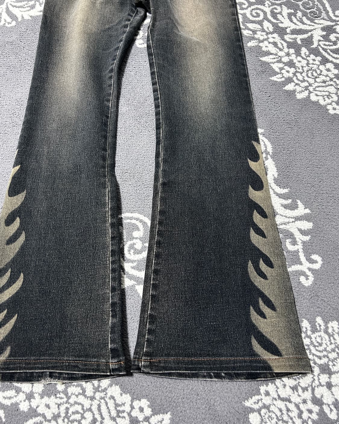 부츠컷 워싱 플레임 데님 팬츠 상품이미지3