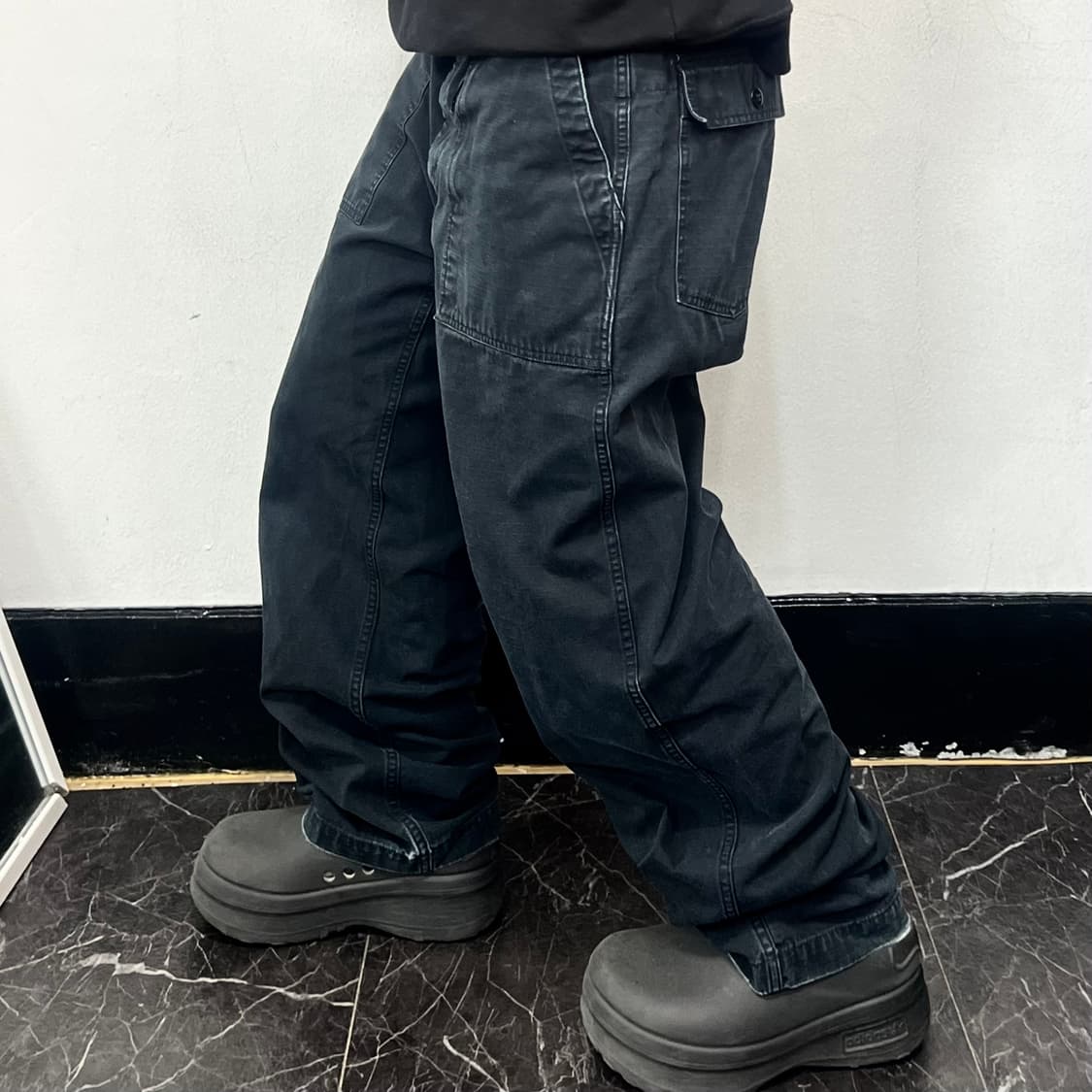 엔지니어드 가먼츠 디테일 포켓 퍼티그 데님 워크 팬츠 상품이미지1