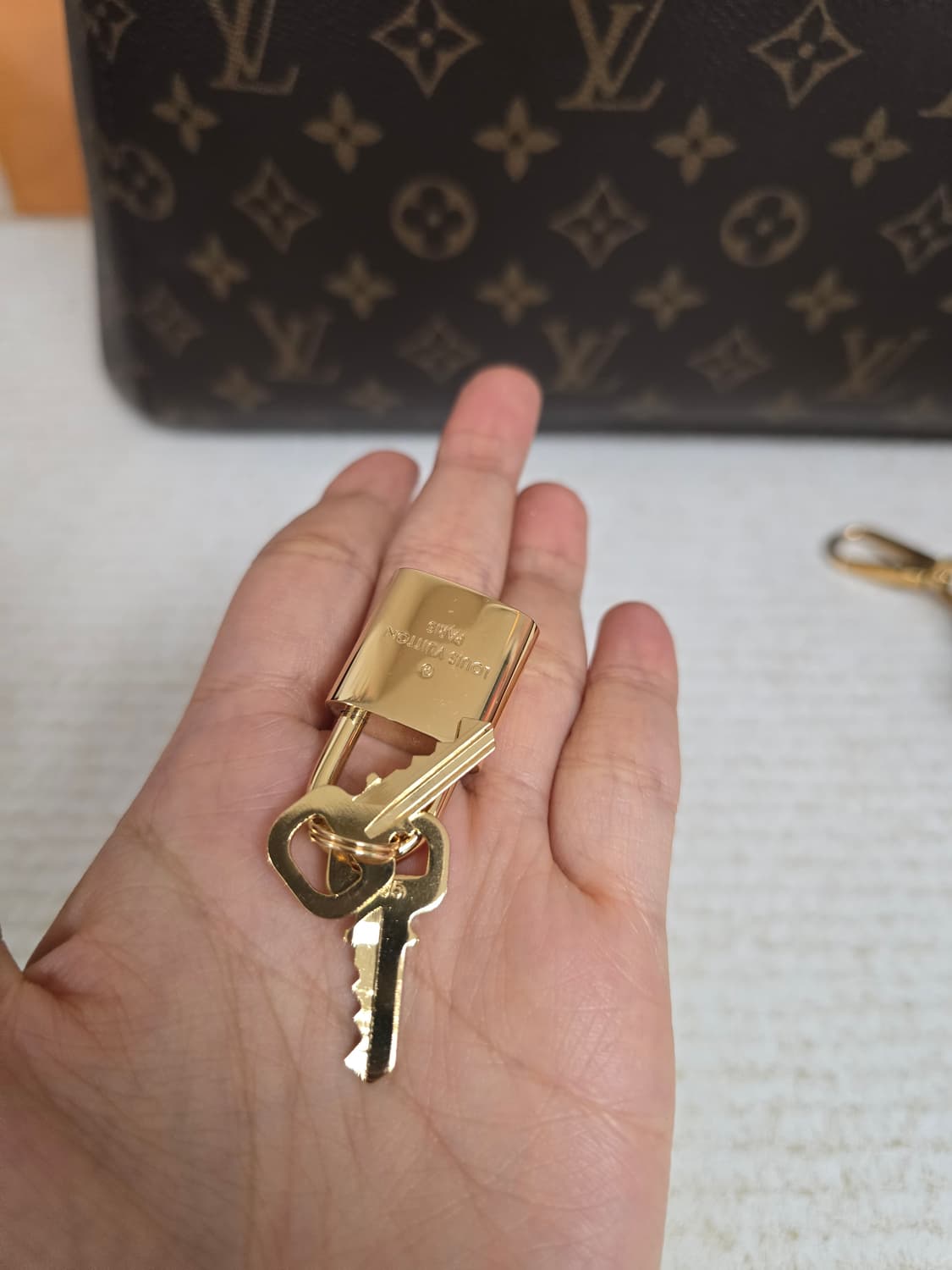 루이비통 몽테뉴 gm 숄더백 상품이미지10