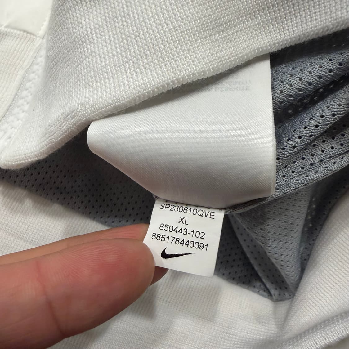 [XL] 나이키 윈드러너 주니어 바람막이 블랙/화이트/그레이 B293 상품이미지7