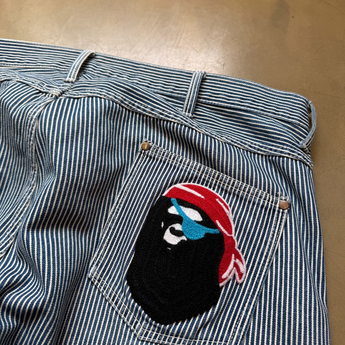 베이프 파이러츠 히코리 워크팬츠 체인스티치 디테일 XXL , 40 41 상품이미지2