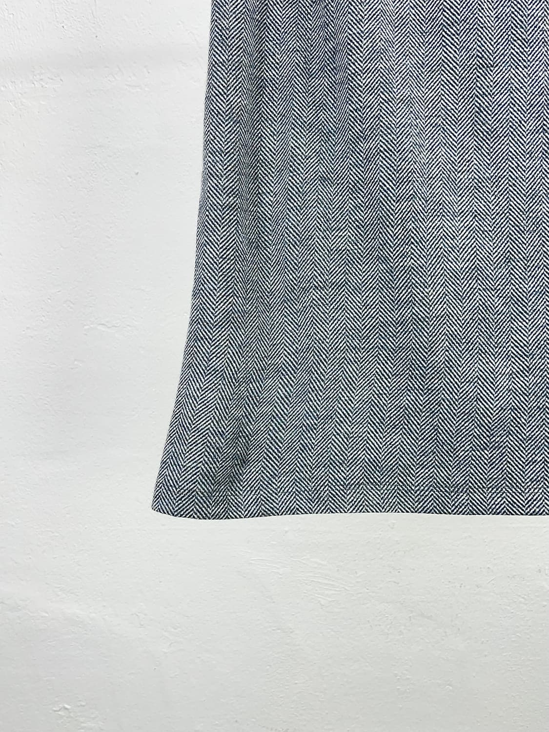 살바토레 페라가모 그레이 펜슬 울 니트 미디 스커트 상품이미지4