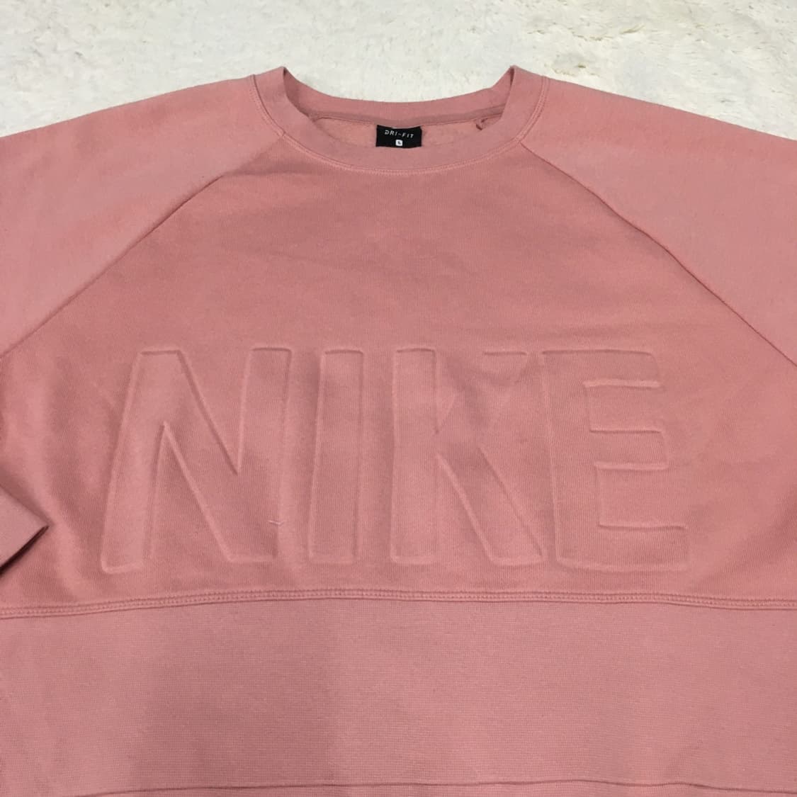 나이키 여성 음각 크롭 맨투맨 BB27 상품이미지3