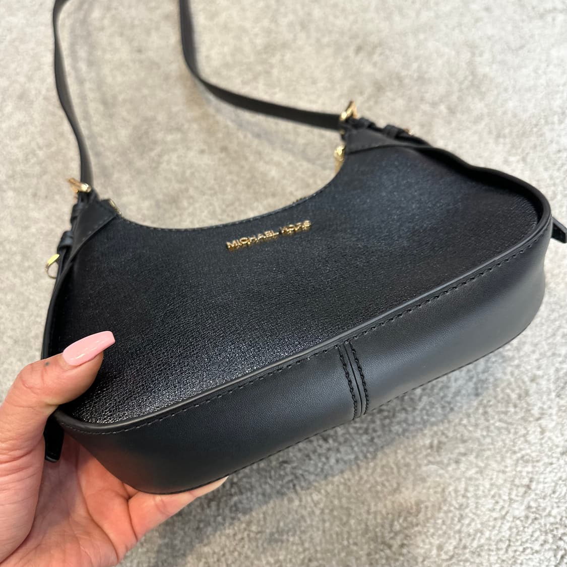 마이클코어스 윌마 스몰 크로스 숄더백S 상품이미지7