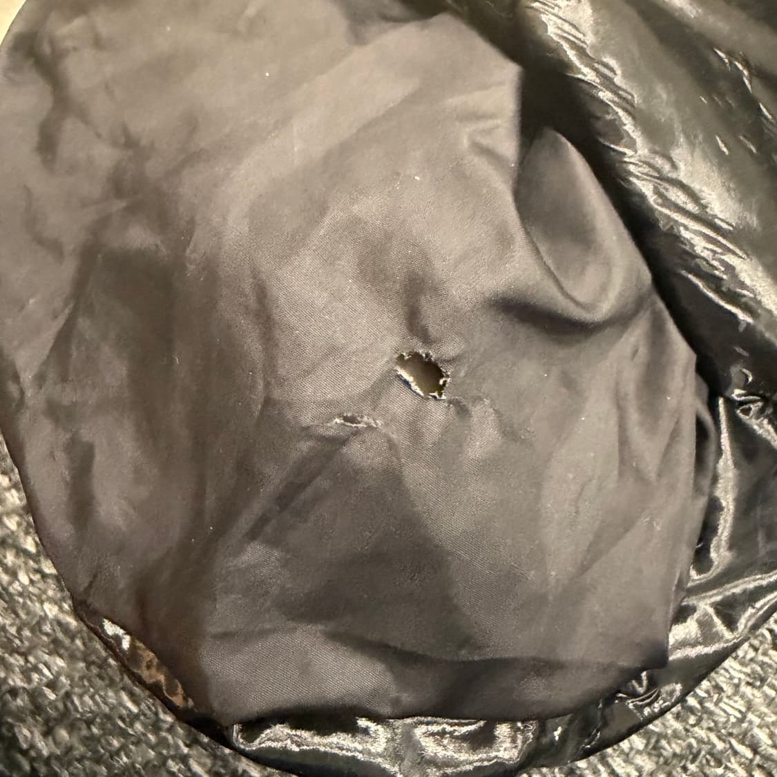 YIE YIE 이에이에 패딩 블랙 화이트  상품이미지3