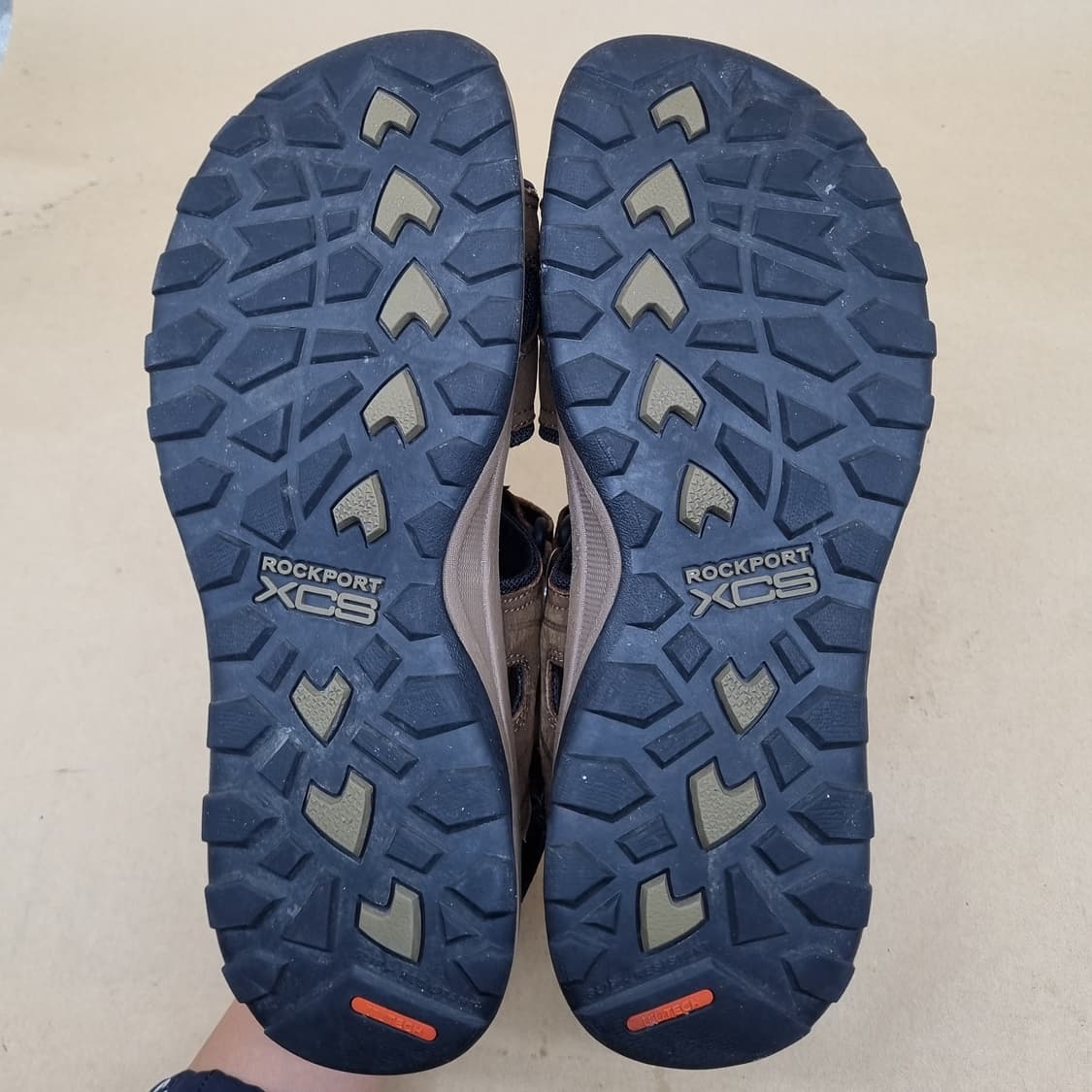 락포트 트레일 테크닉 남성샌들280 상품이미지3