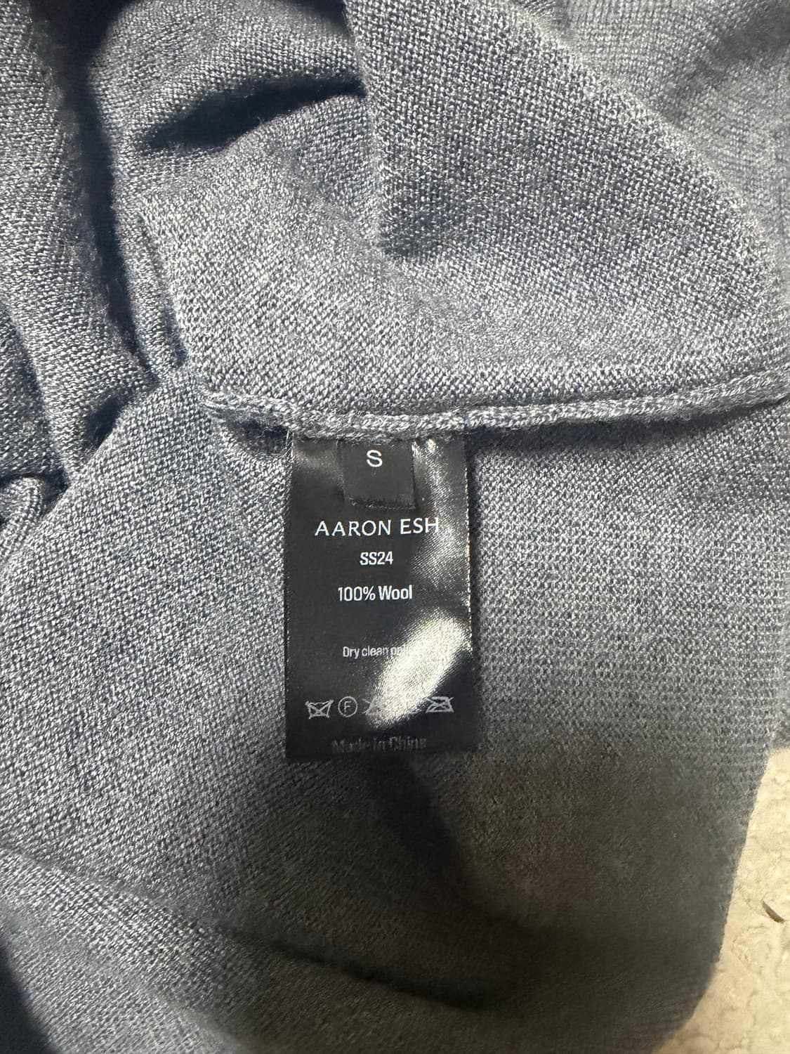 aaron esh 니트 상품이미지4