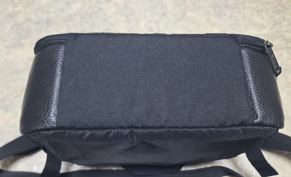 로우프로(Lowepro) 정품 카메라 숄더백 상품이미지2