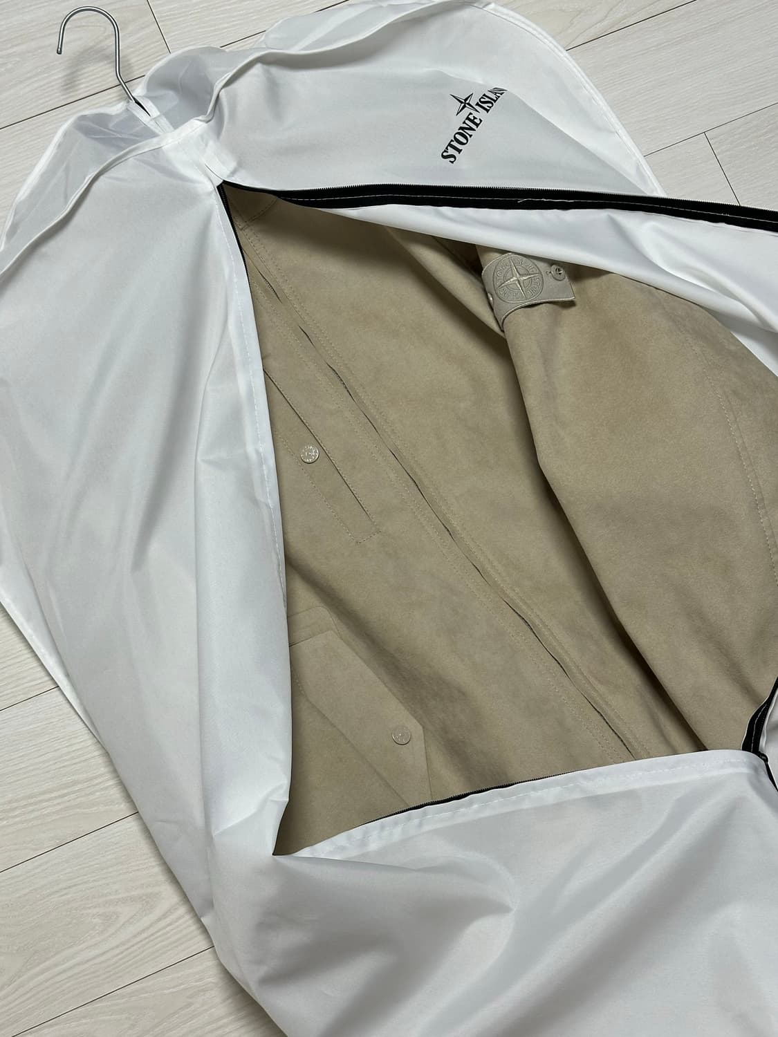 스톤아일랜드 알칸타라 고스트 자켓 XL(105-110) 국내판 상품이미지5