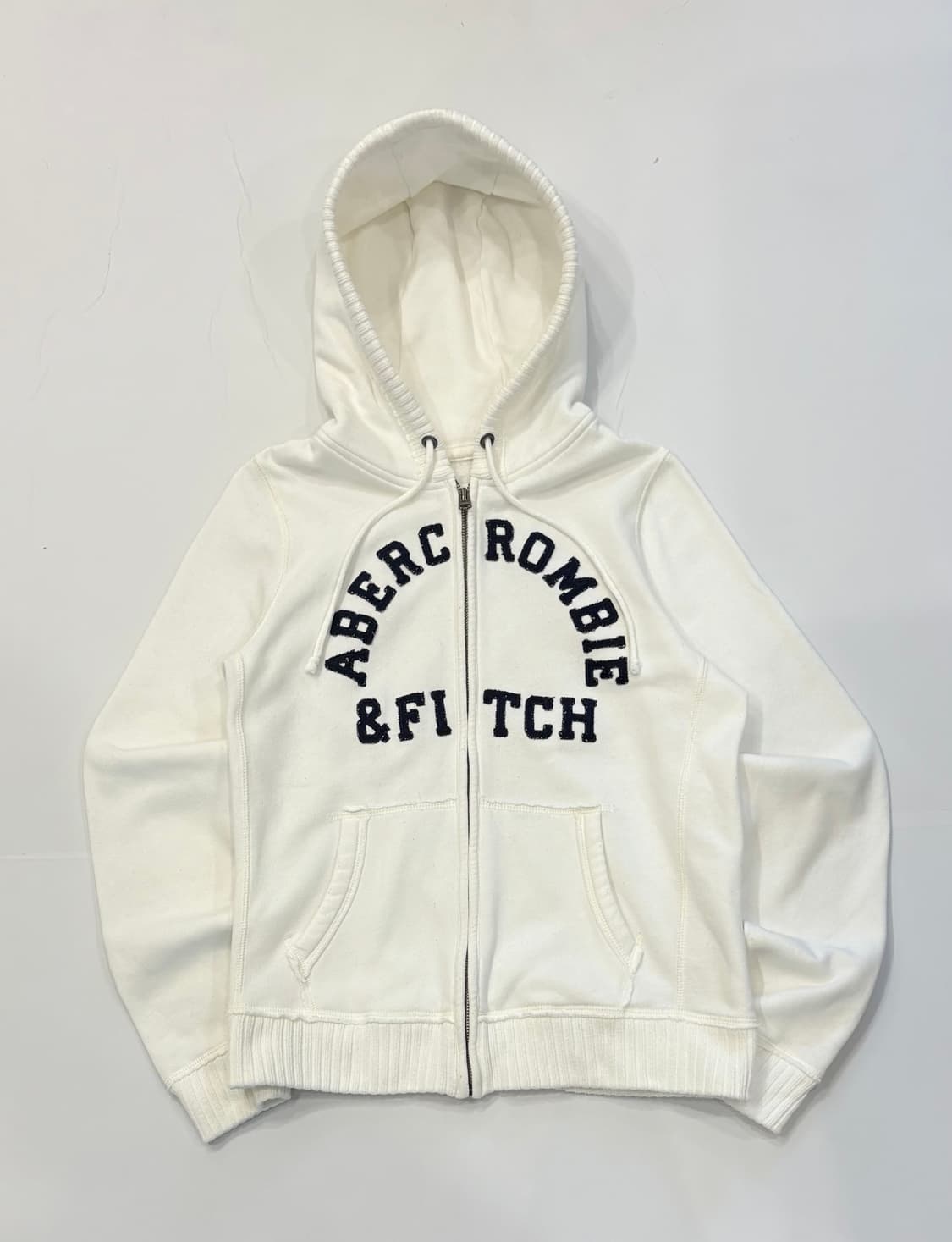 아베크롬비 화이트 후드 집업 상품이미지1