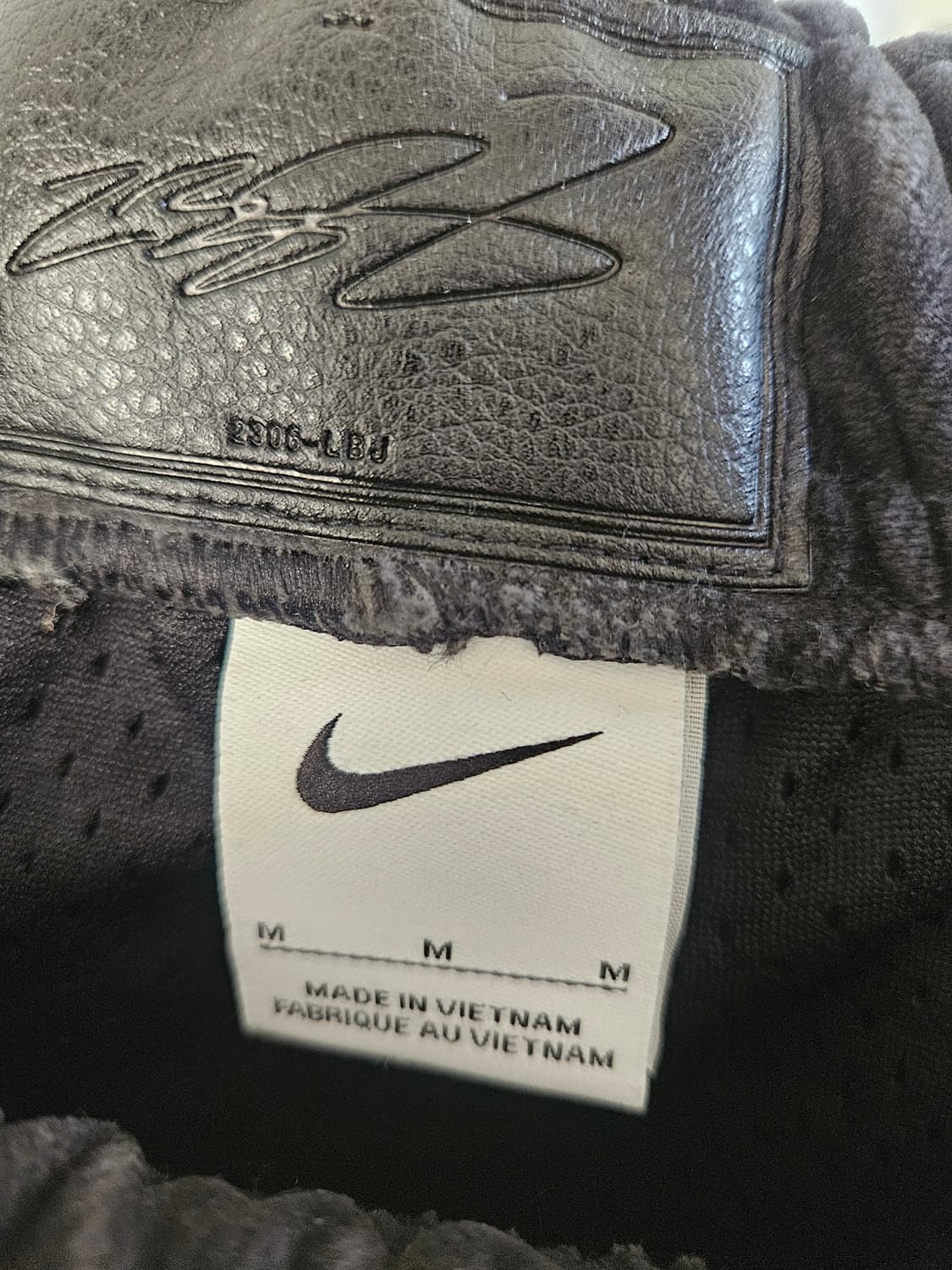 ,나이키 르브론벨루어 셋업 상품이미지7