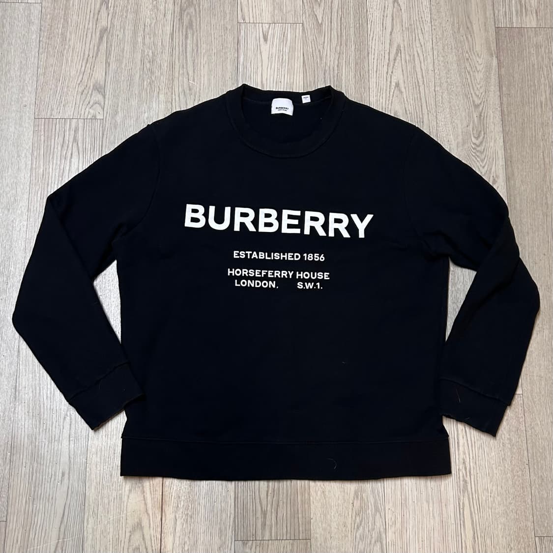 버버리 호스페리 맨투맨 L 100 상품이미지1