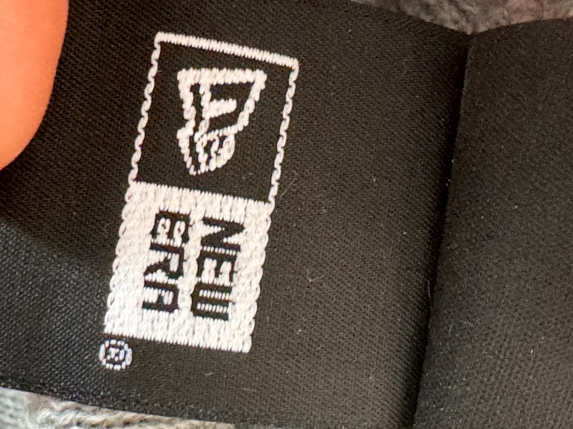 슈프림 뉴에라 S 로고 비니 상품이미지4