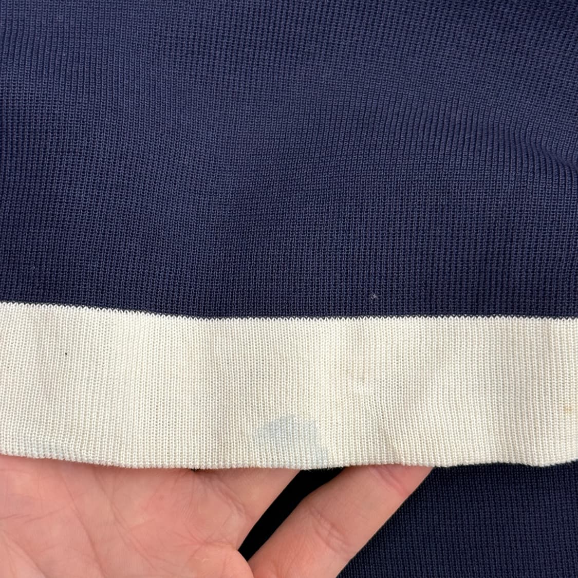 크리스찬 디올 배색 립 반팔 티셔츠 라운드넥 썸머 니트 네이비 상품이미지10