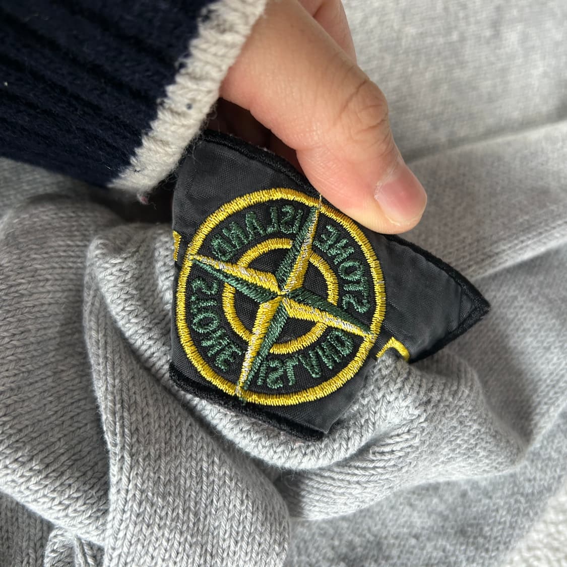 스톤아일랜드 정품 니트 맨투맹 100 상품이미지4