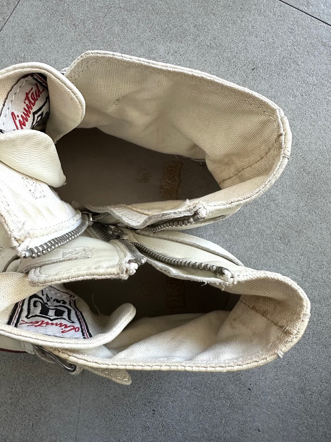 Ash 아이보리 램스킨 레더 버클 하이탑 스니커즈 상품이미지7