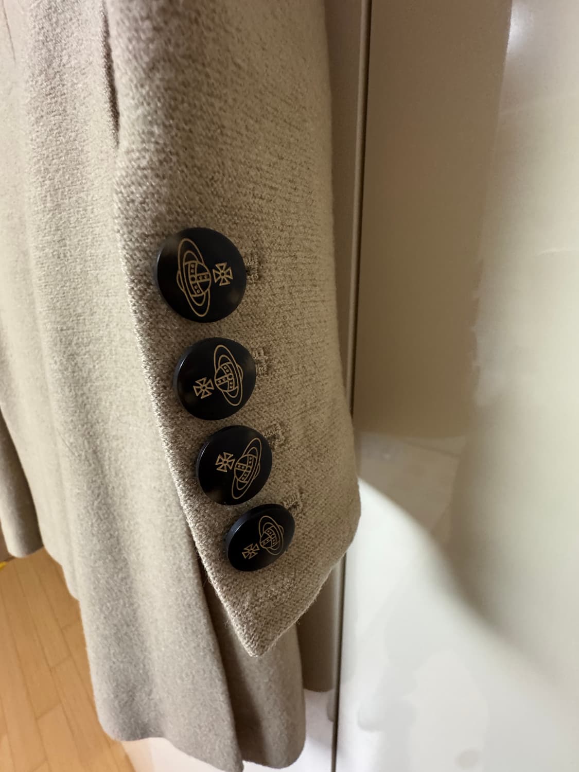 비비안웨스트우드 여성 코트 상품이미지7