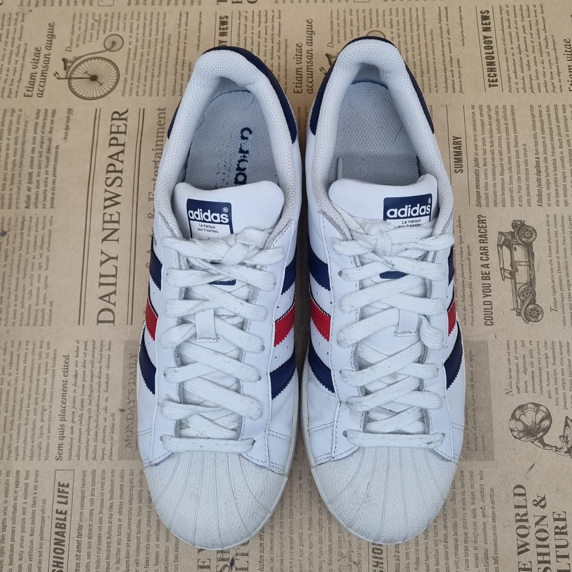 아디다스 슈퍼스타 파운데이션 흰남빨 265 상품이미지2