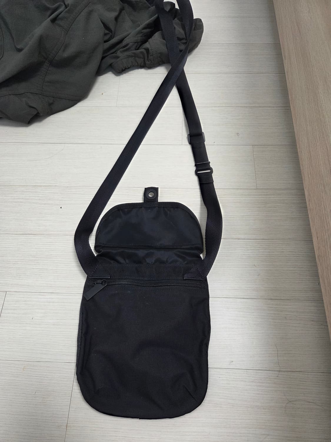 포터 숄더백  상품이미지2