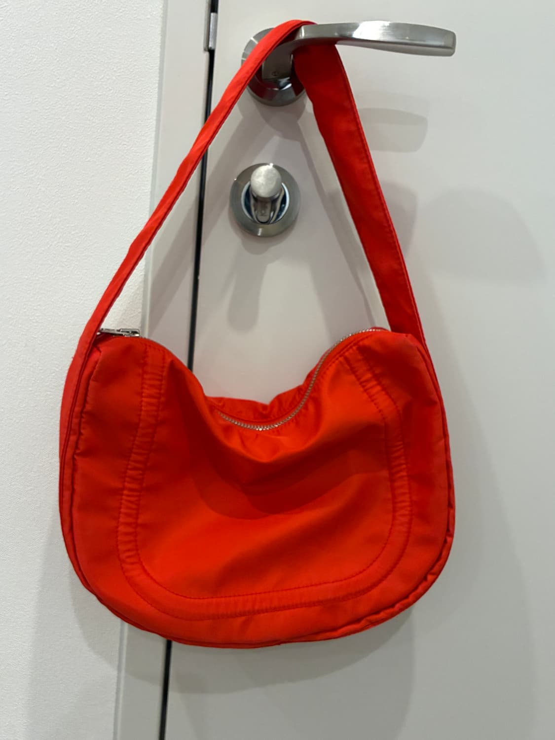 마뗑킴 숄더백 레드 상품이미지3