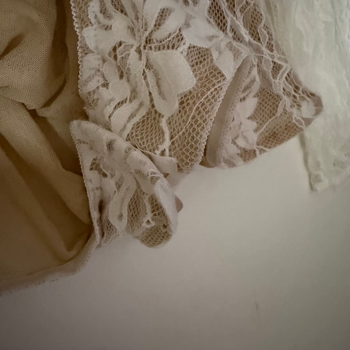 새상품 여자 레이스 긴팔 바디수트 상품이미지3