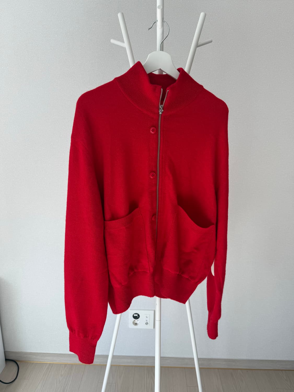 이얼즈어고 MERINO WOOL PLACKET KNIT ZIP UP 레드 상품이미지1