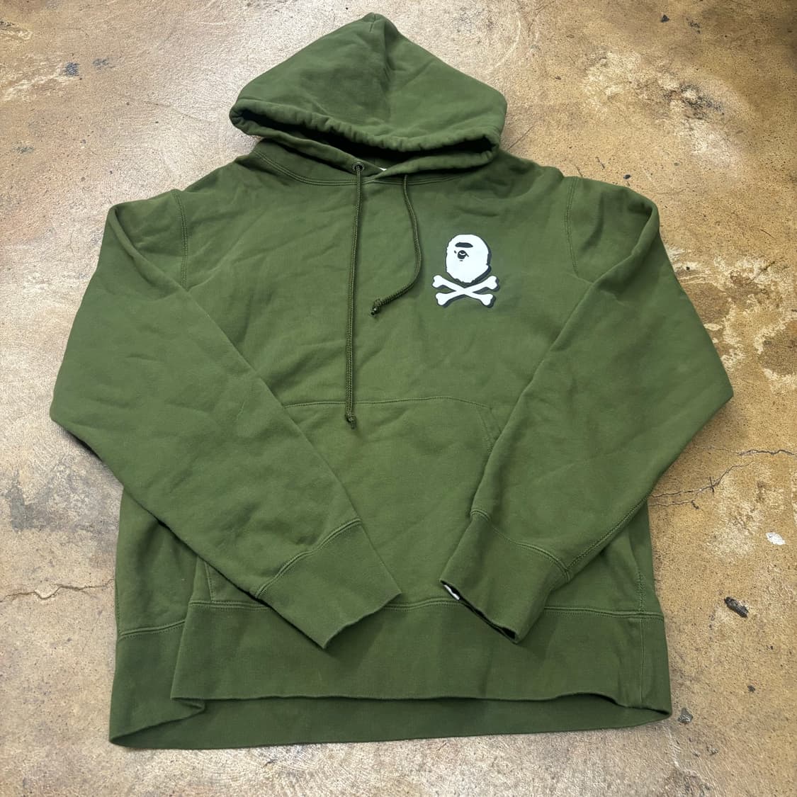 베이프 카키 말차 해적 크로스본 원 포인트 후드 티 상품이미지2