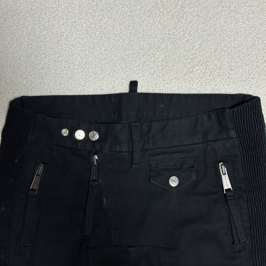 디스퀘어드2 슬림핏 블랙진 상품이미지3