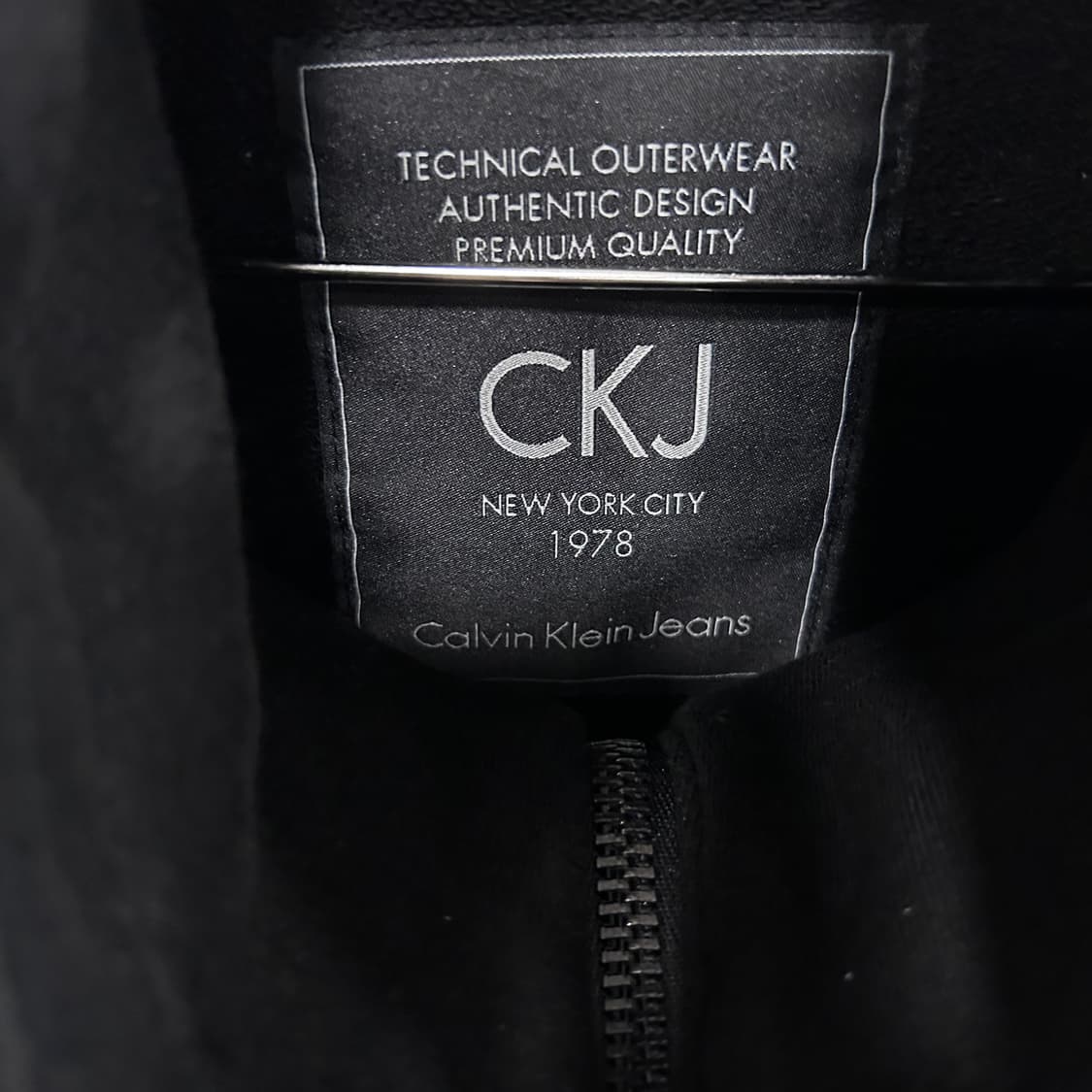 캘빈클라인 나일론 패치 이너후리스 코튼자켓 상품이미지3