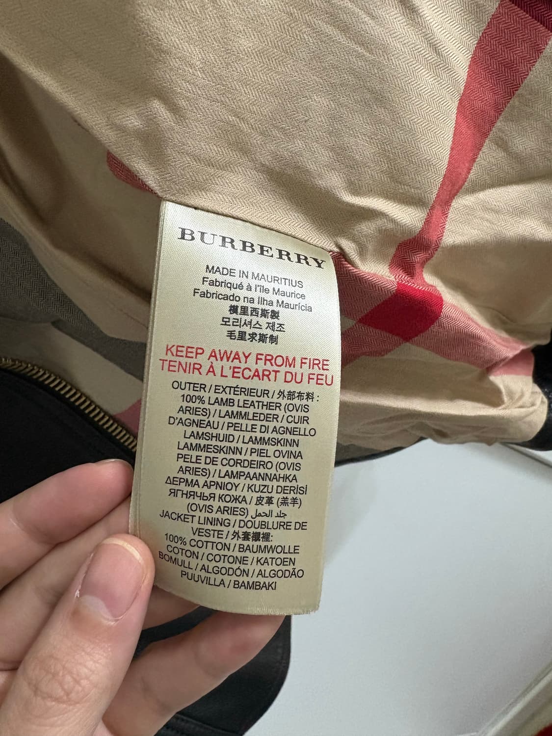 버버리 여성 가죽 라이더 자켓 상품이미지4