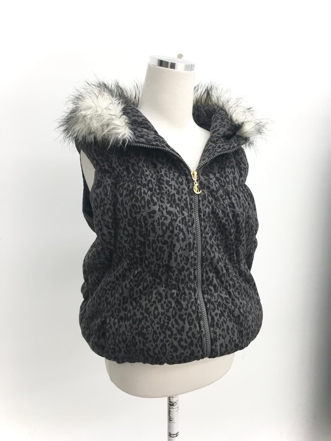 grey leopard fur hood padding vest 상품이미지1