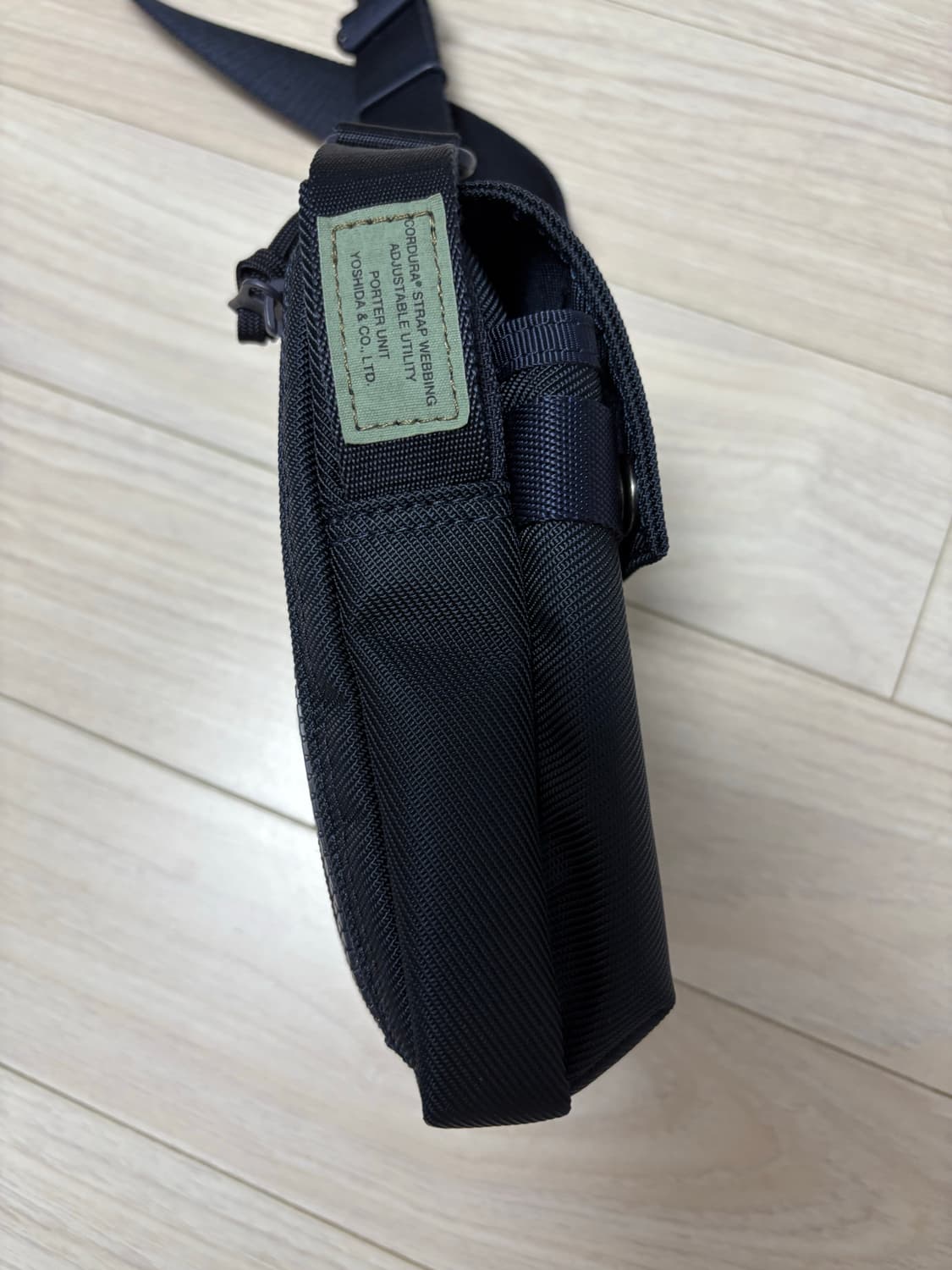 요시다포터2025 미니 숄더백 상품이미지4