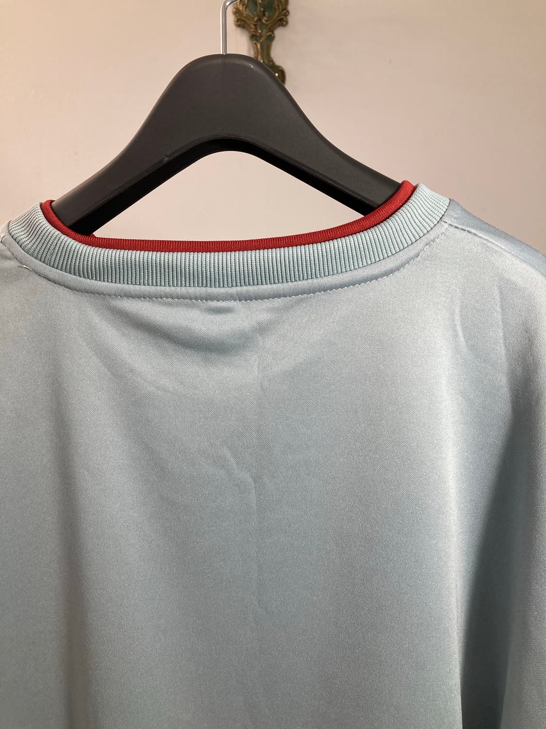 Light Blue Red Layered Sweatshirt 상품이미지5
