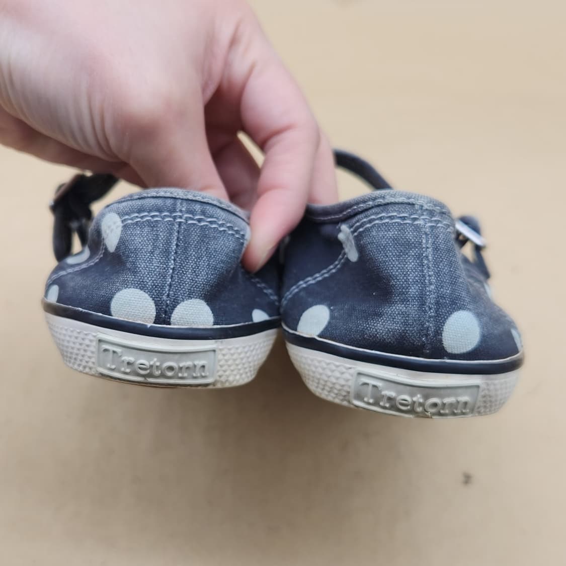 꼼데가르송 여성 플랫슈즈 225 상품이미지4