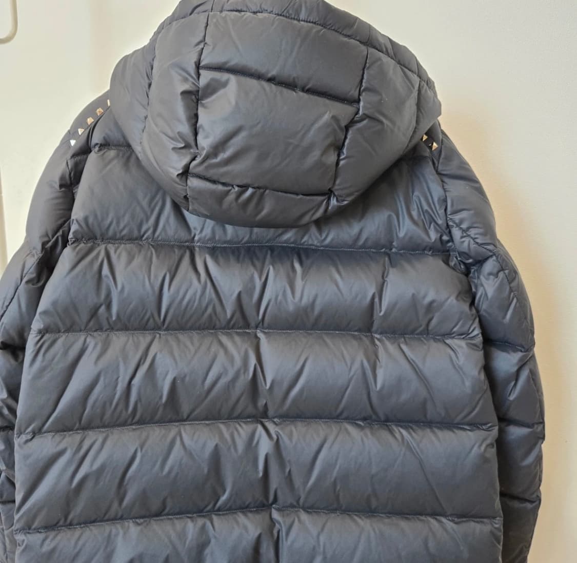 발렌티노 락스터드 패딩 48 상품이미지2