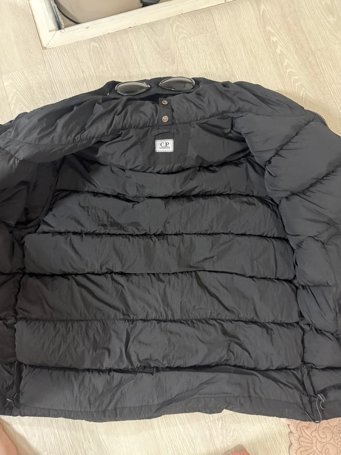 CP 컴퍼니 패딩 상품이미지5